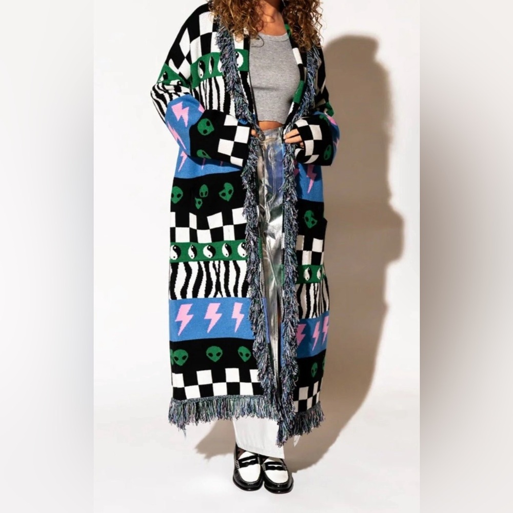 Dressed in LALA Luxe Fringe Blanket Cardigan in Wonderstruck 2.0